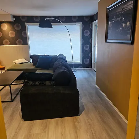 Appartement Full Privacy Townhome In With Wifi